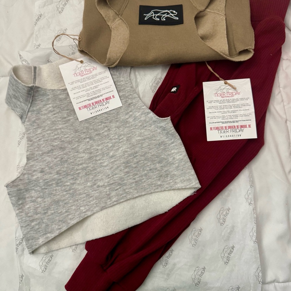 Tiger Friday Kids Matching Set — Grey & Burgundy Tops CS hip hop pants CXS